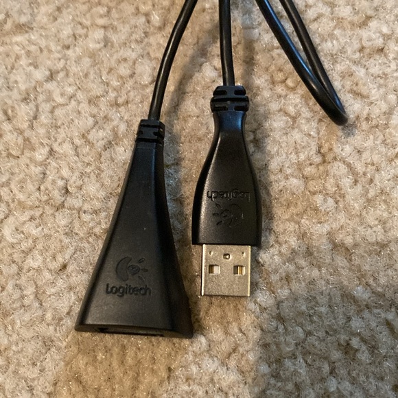 Female and Male usb Logitech cord - Picture 2 of 2